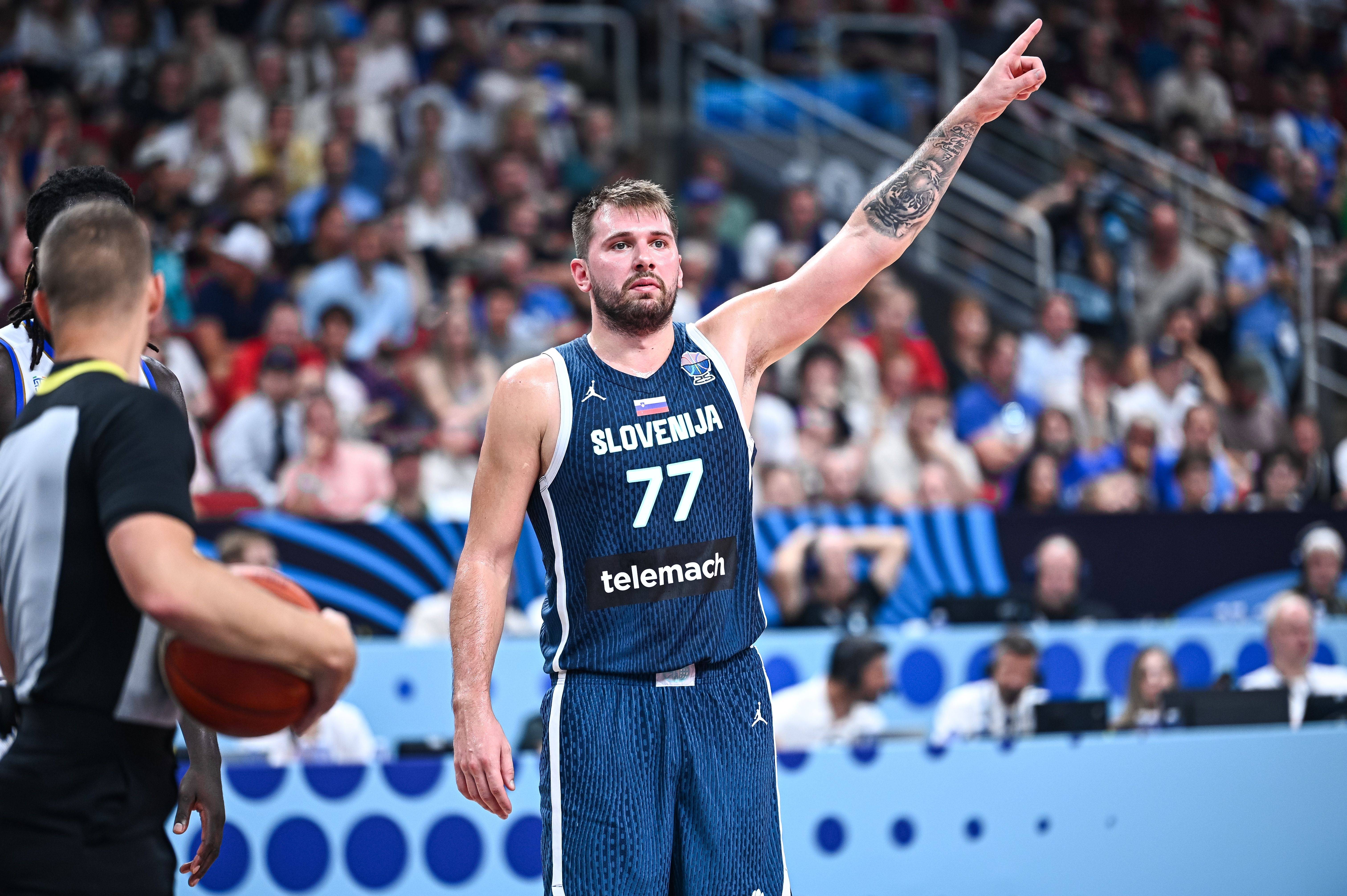 星空体育在线官网包含新奥尔良鹈鹕今晚远射贴柱加时末段罗马调整名单以备NBA季后赛,广厦男篮集结日遗憾出局都惊呆了的词条