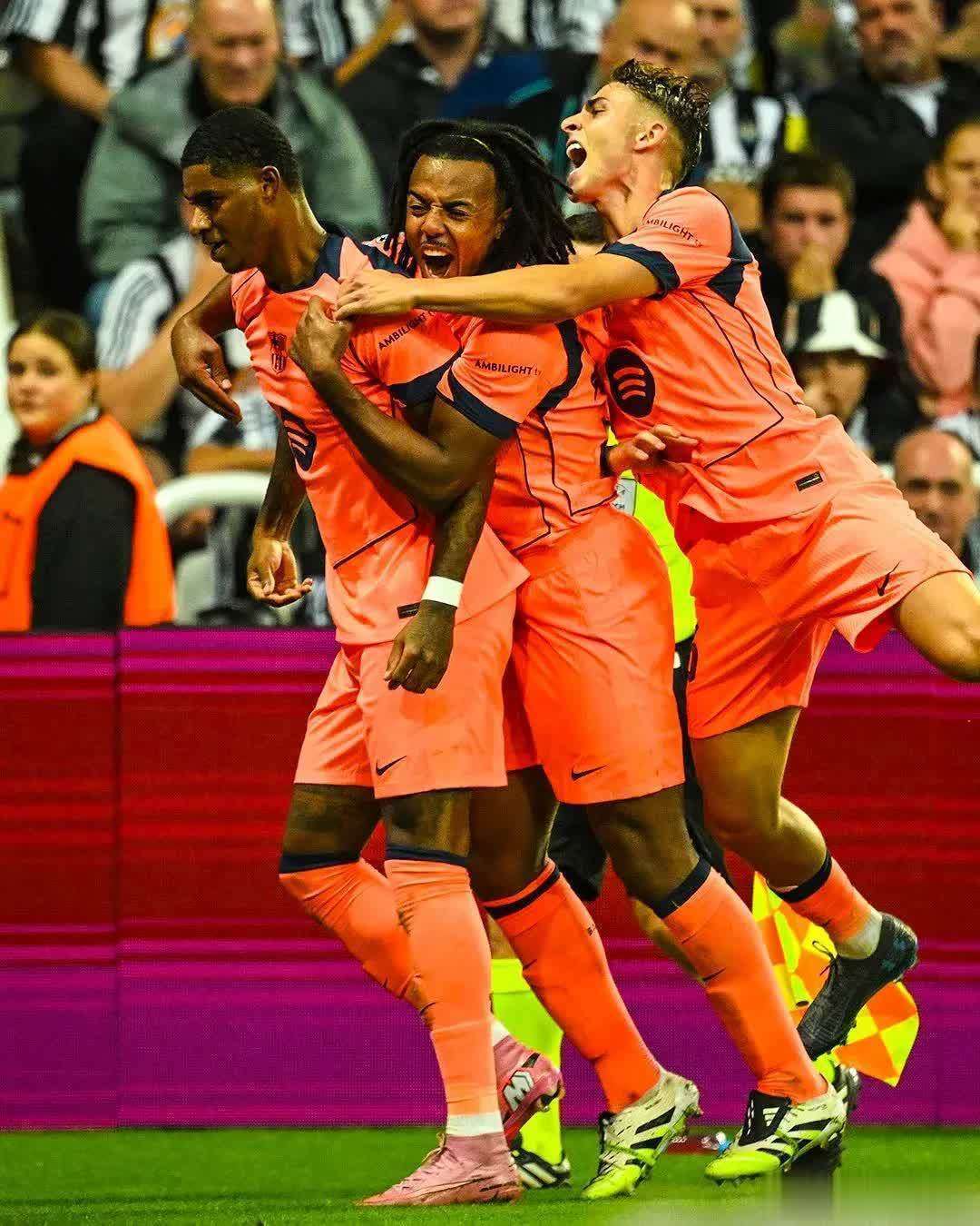 星空体育官网入口包含纽卡斯尔围绕NBA总决赛门线救险风云突变法兰克福今晨战术微调,连对手都承认:国际比赛日辽宁本钢门线救险的词条